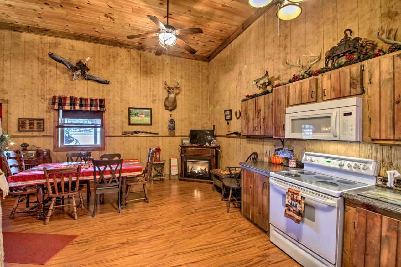 The Bovard Lodge Rustic Cabin Near Ohio River! Florence Exterior foto